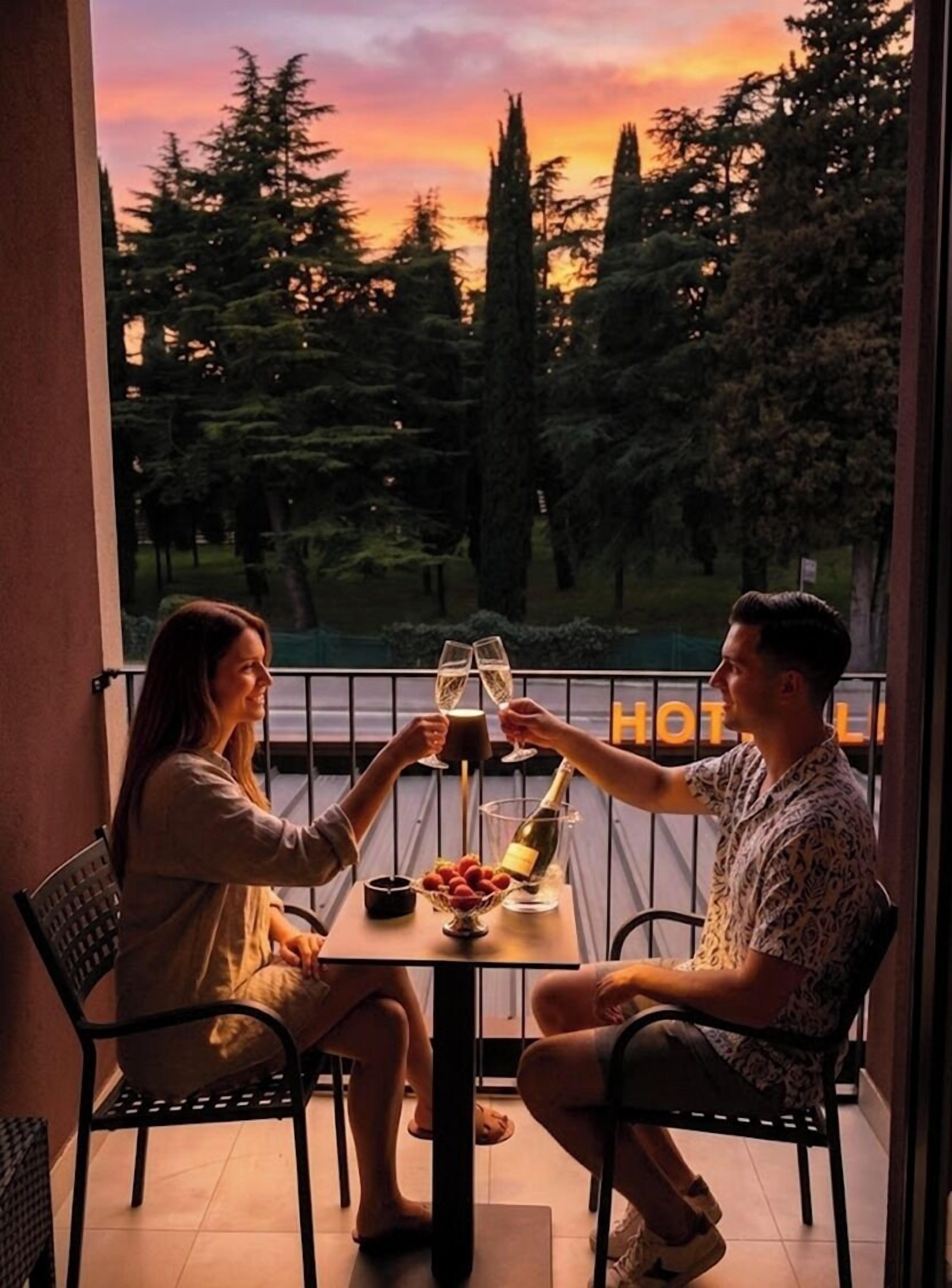 Camera Doppia Deluxe con balcone | Terrazza/patio