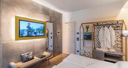 Ile Hotel
