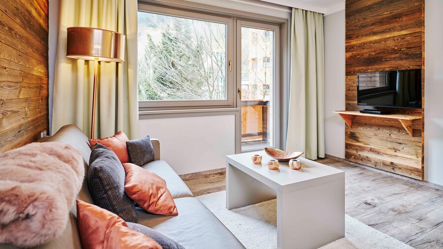 Modern Studio Right on the ski Slope