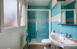 Shower, hair dryer