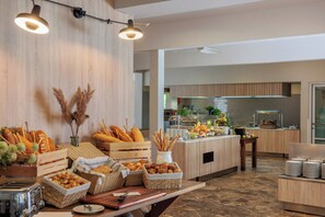 Tägliches inbegriffenes Frühstücksbuffet