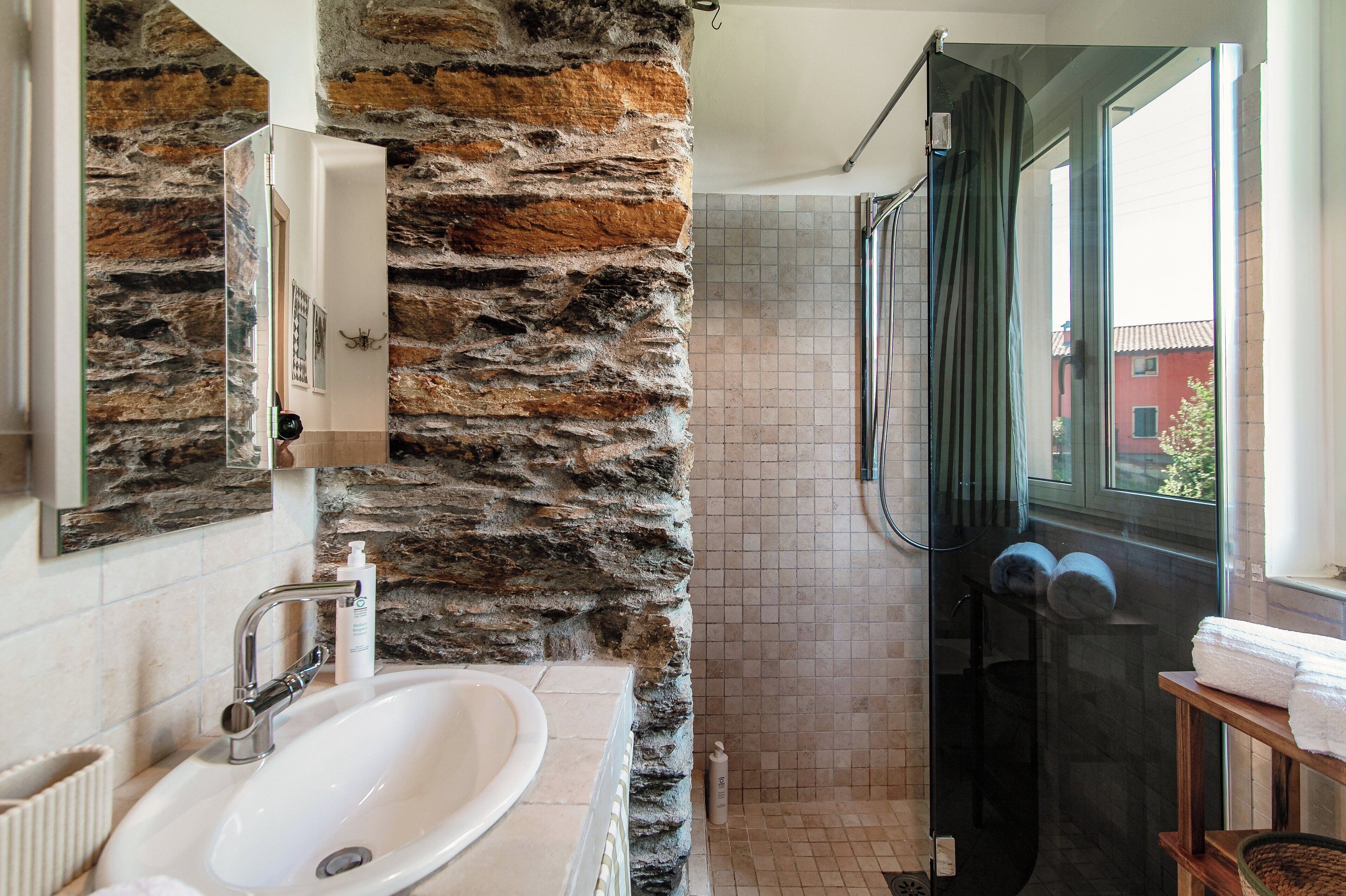 Condo, Balcony, Lake View | Bathroom