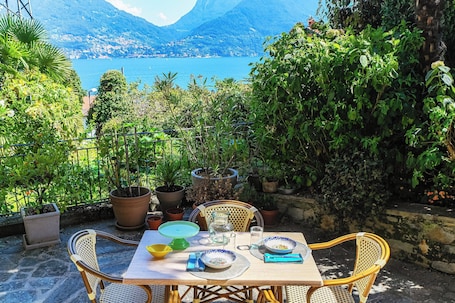 Terrazza/patio. Lost in Paradise