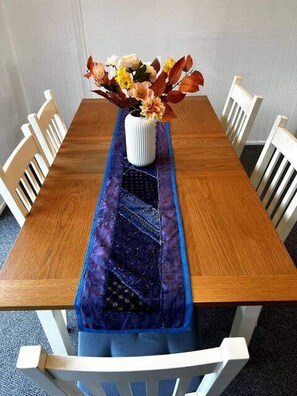 House | Dining - Serene Melford House in Nottingham (Nottingham)