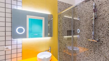 Double Room, Balcony | Bathroom