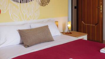 1 camera, ferro/asse da stiro, Wi-Fi gratuito, lenzuola