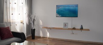 Vega - Free Parking - Self Checkin