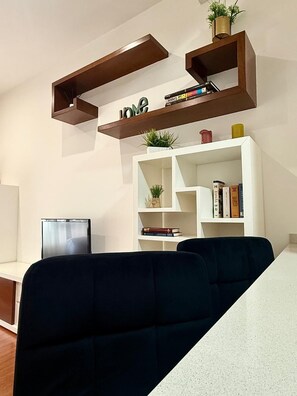 Studio | Living area | TV, heated floors