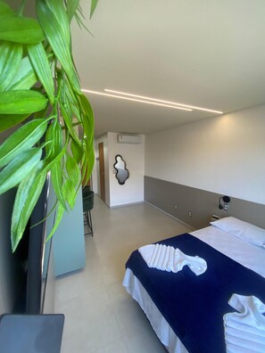 Comfort Studio, Private Pool, City View | Laptop workspace, free WiFi - Flat 04 VP no Centro com Piscina  (Ipojuca)