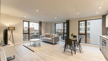 Apartment | 2 bedrooms, Internet