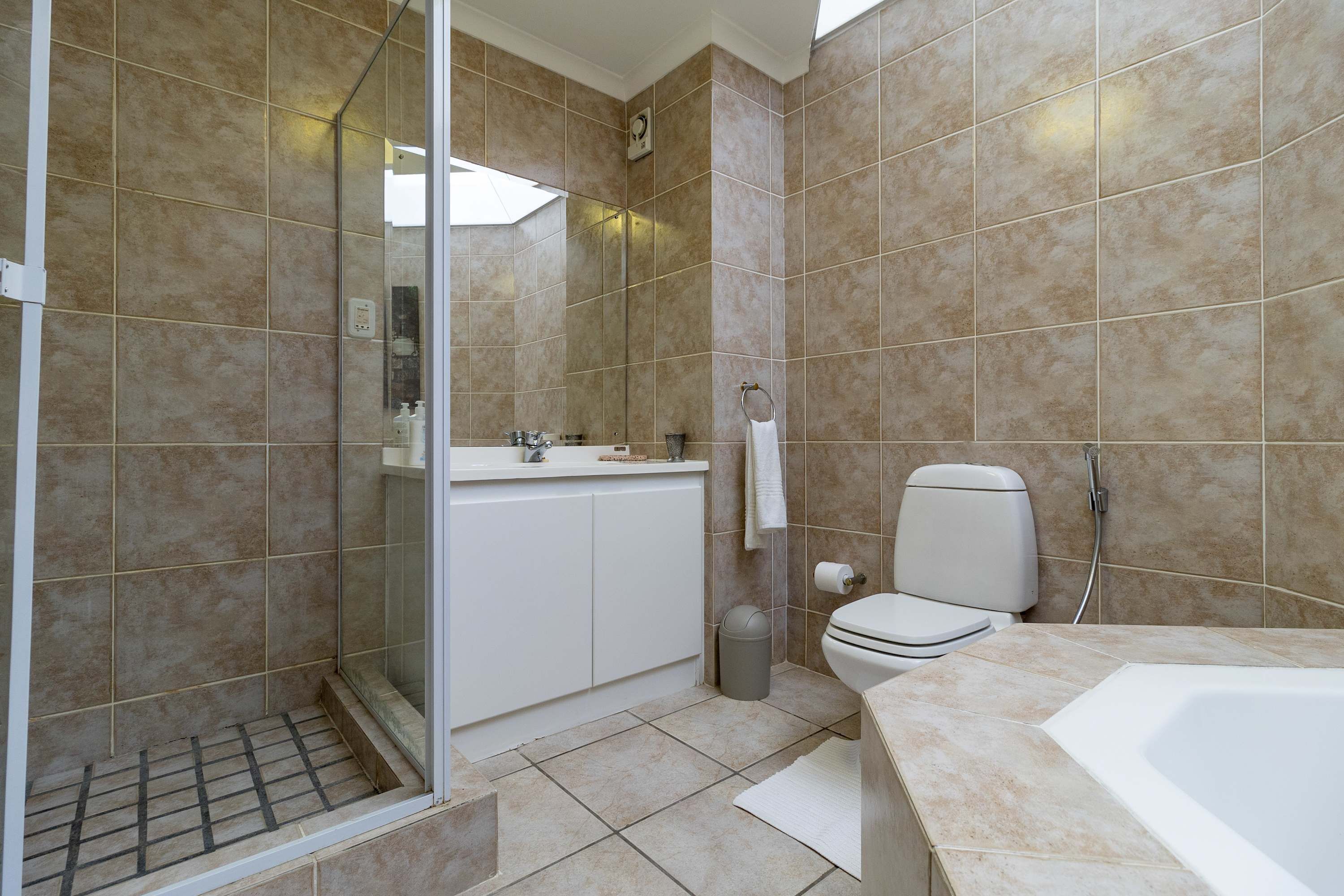 Apartment | Bathroom