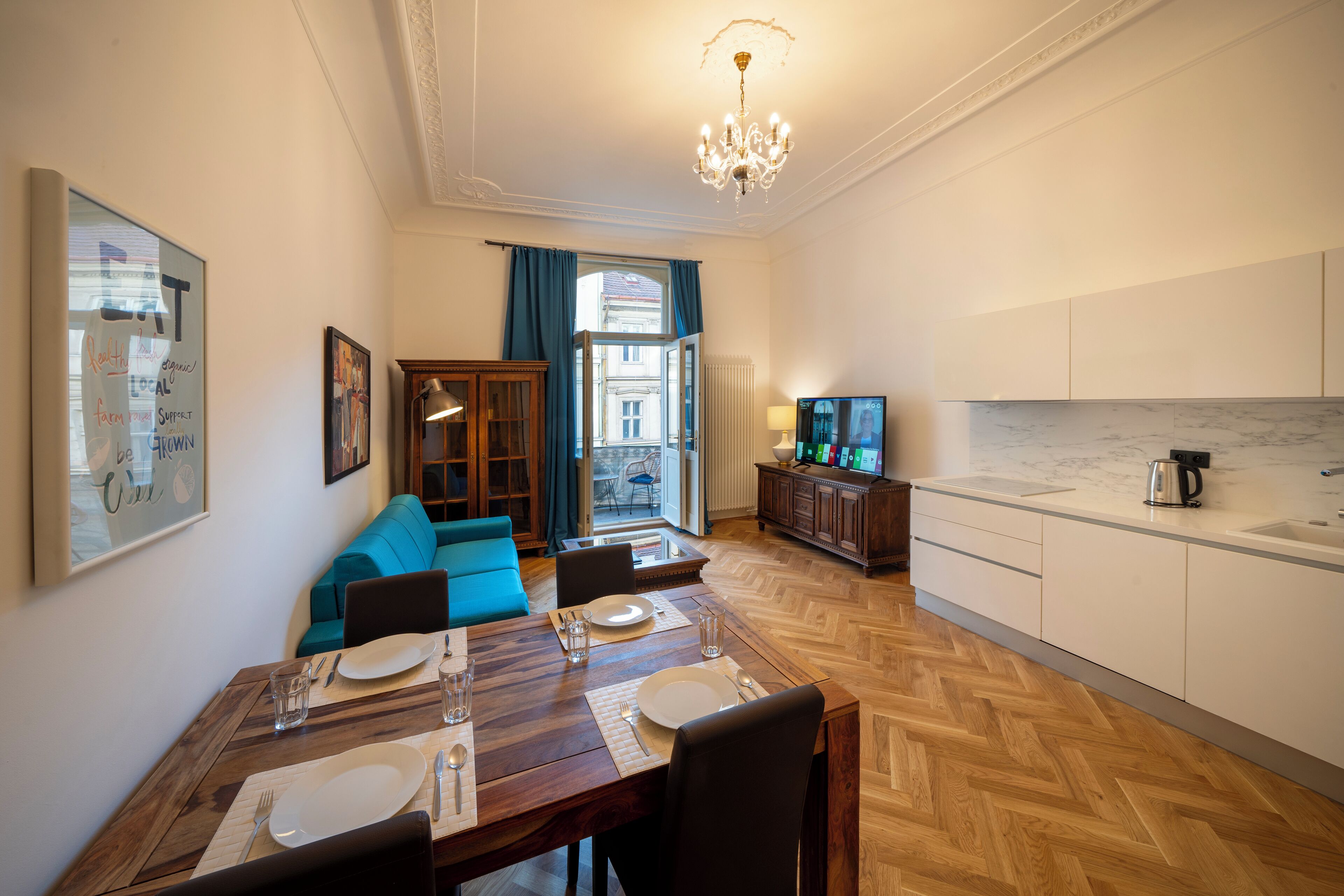 Smart TV 132 cm con canales de televisión digitales, Netflix