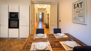 Family Apartment, 2 Bedrooms, City View | In-room dining