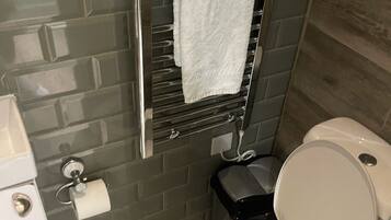 Towels, toilet paper