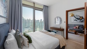 Unclassified image, 2 of 25, button - Sleek 1BR at Dubai Marina w Balcony (Dubai)