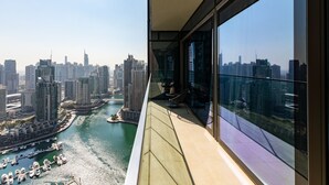 Unclassified image, 4 of 25, button - Sleek 1BR at Dubai Marina w Balcony (Dubai)