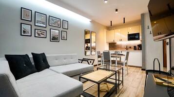 Suíte econômica, 1 quarto | Individualmente decorados, individualmente mobiliados
