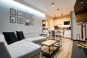 Economy Suite, 1 Bedroom | Individually decorated, individually furnished, iron/ironing board