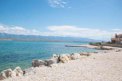 Villa Sana, on the beach with swimming pool