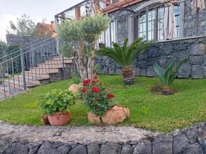 Talo, 2 makuuhuonetta, esteetön, tupakointi sallittu | Ulkoalueet