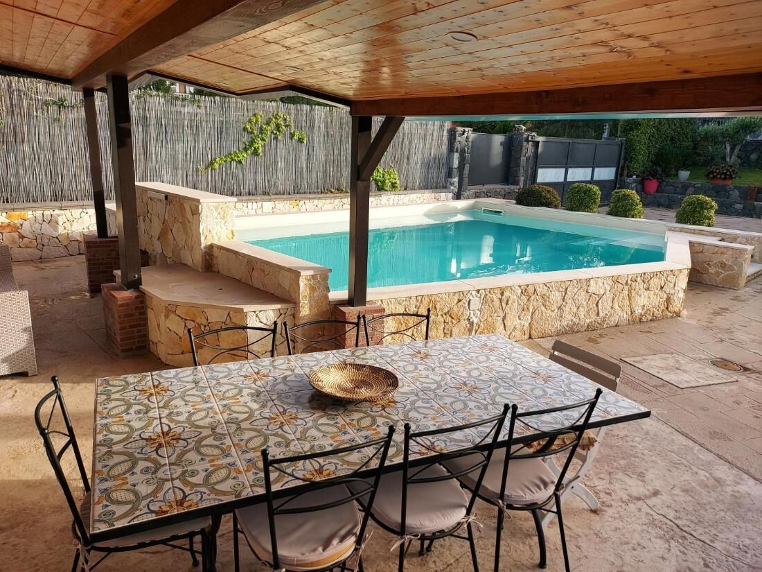 Casa, 2 quartos, acessível, para fumantes | Opções para refeição ao ar livre