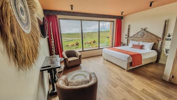 Family Double Room, Park View | Blackout curtains, soundproofing, free WiFi