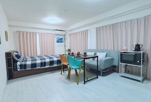 Appartement Confort, non-fumeurs | 1 chambre, literie de qualité supérieure, bureau