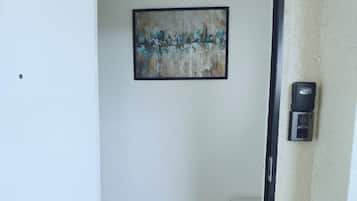 Business Studio | Premium bedding, desk, laptop workspace, blackout drapes