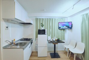 Private kitchen - WZNET UMEYASHIKI (Tokyo)