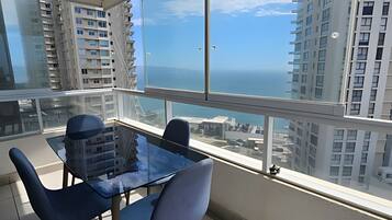 Apartemen | Tempat makan outdoor