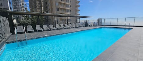 Apartment | Pool | Seasonal outdoor pool