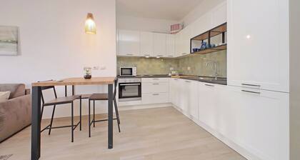 Rifugio incantato sul fiume Tevere