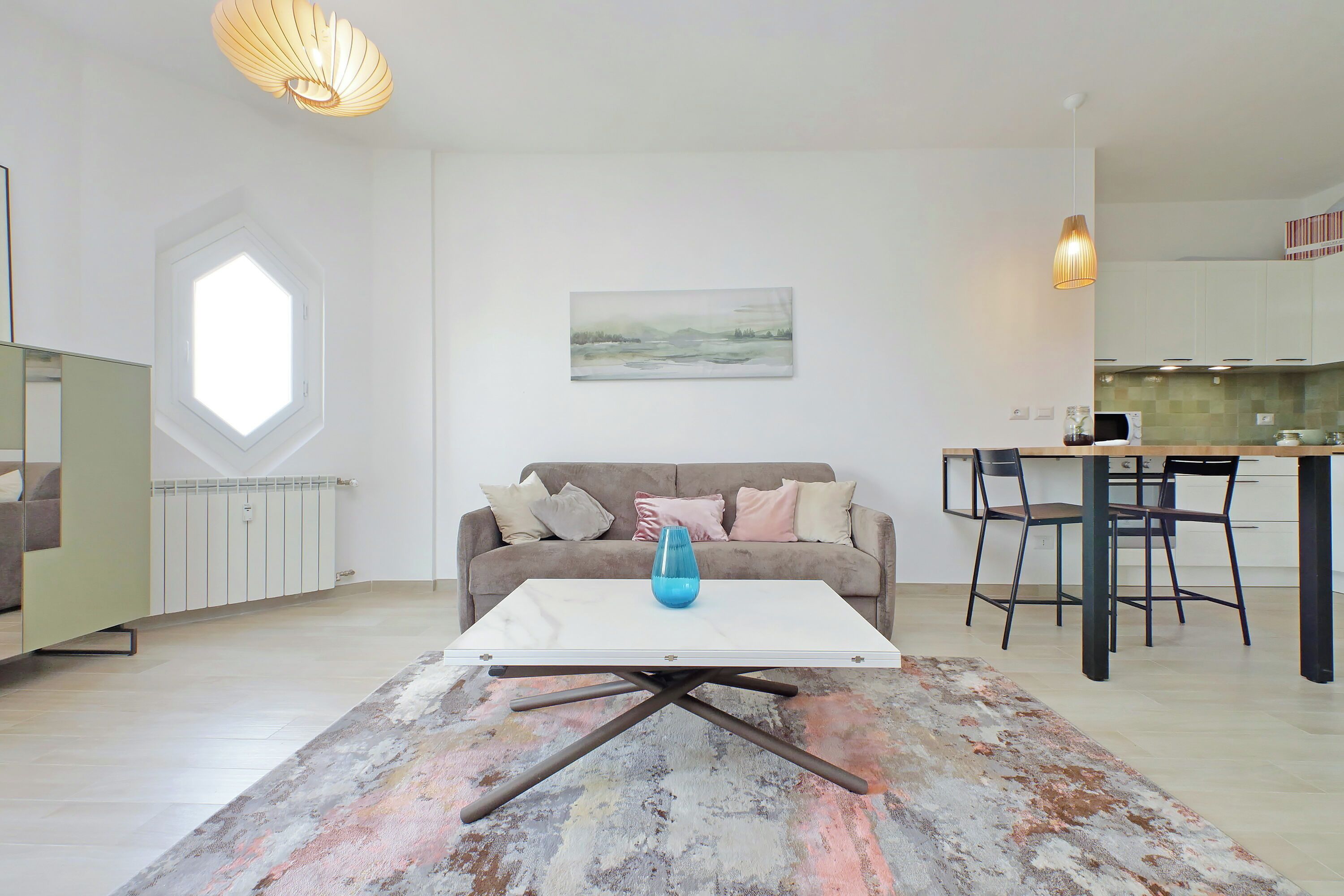 Apartment | Private kitchen | Electric kettle, toaster