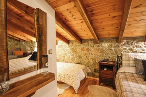 Standard Quadruple Room, Balcony, Sea View