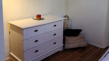 4 bedrooms, blackout curtains, iron/ironing board, free cots/infant beds