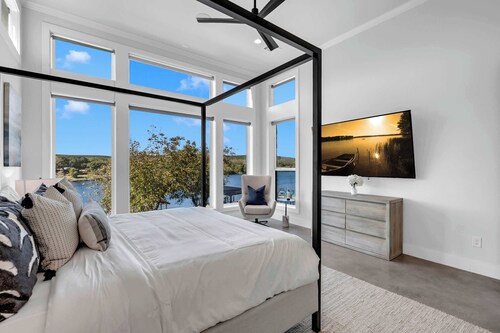 Waterside 508 | Concierge Services