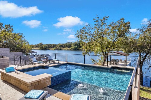 Waterside 508 | Concierge Services