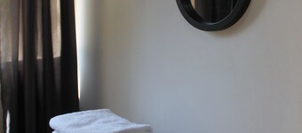 Cabin at the foot of Mendoza's mountains with swimming pool