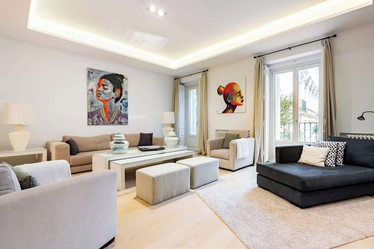 Televisión, oficina