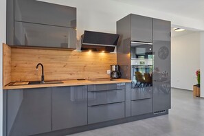 Fridge, microwave, oven, stovetop - Villa Borina with swimming pool located in a quiet place surrounded by olive trees (Loborika)