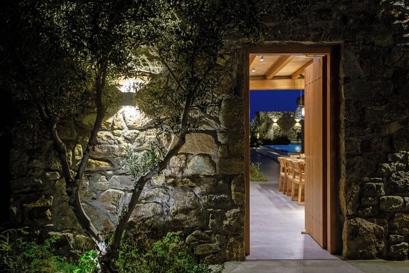 Front of property - Mykonian Luxury Villa Filyra with Pool (Mykonos)