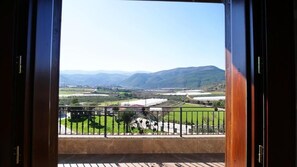 Soundproofing, free WiFi - Pupa Winery Serene Stay (Vërtop)