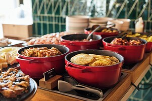 Desayuno continental todos los días (con cargo)
