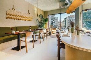 Interior - The Social Hub Porto (Porto)