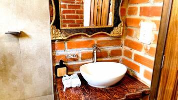 Shower, jetted tub, towels, soap