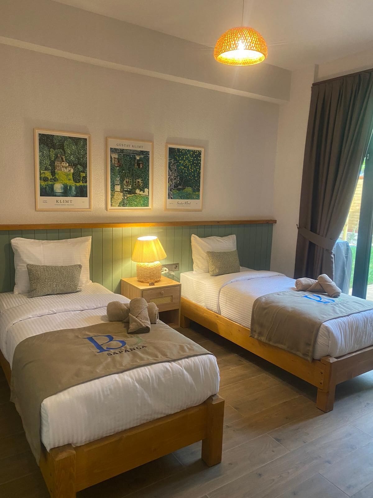 Villa, 3 Bedrooms, Lanai, Lake View | 3 bedrooms, iron/ironing board, free WiFi