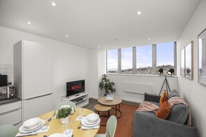 Apartment | 1 bedroom - Ocean View D By My Getaways (St Leonards-On-Sea)