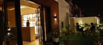 A One Hotel Clifton