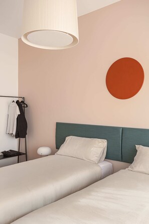 Accès au Wi-Fi (inclus), literie fournie