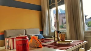 Dining - Apartment in period building (Milano)